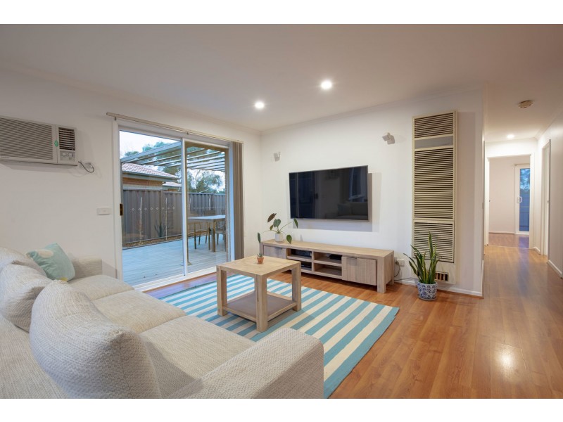 47 Cumberland Chase, Hampton Park VIC 3976