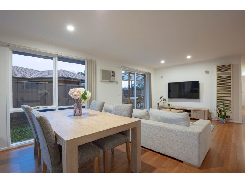 47 Cumberland Chase, Hampton Park VIC 3976