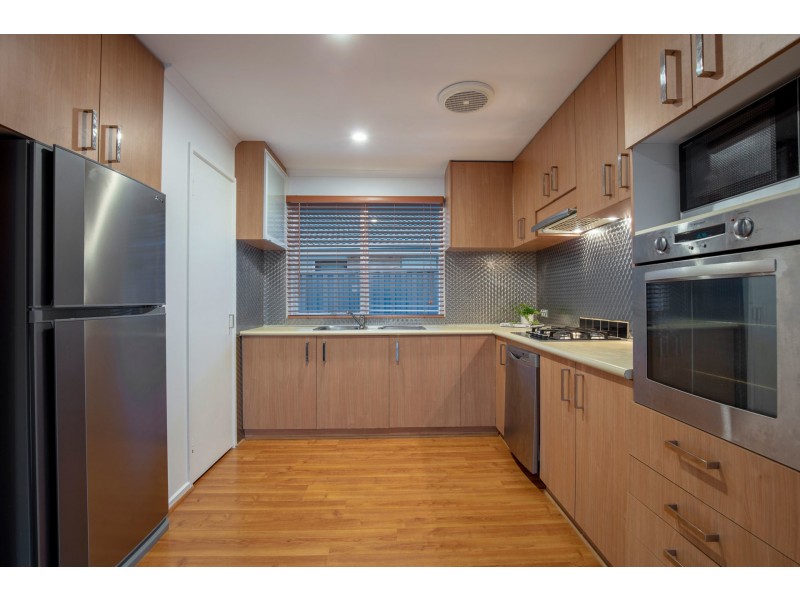 47 Cumberland Chase, Hampton Park VIC 3976