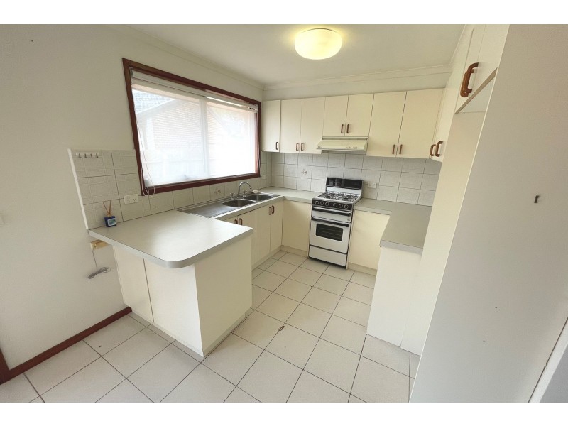 1/46-48 Beckington Crescent, Hampton Park VIC 3976