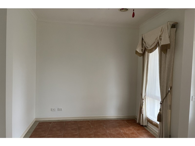 24 Astley Wynd, Lynbrook VIC 3975