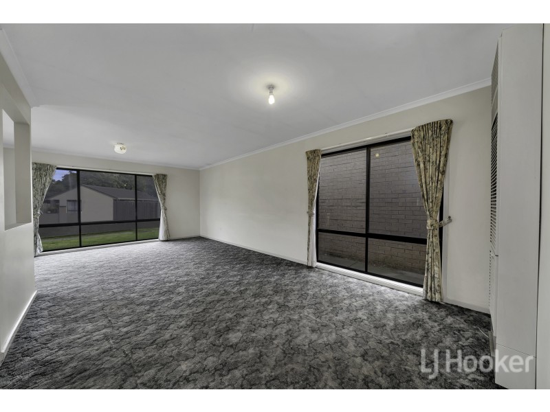 14 Branton Drive, Hampton Park VIC 3976