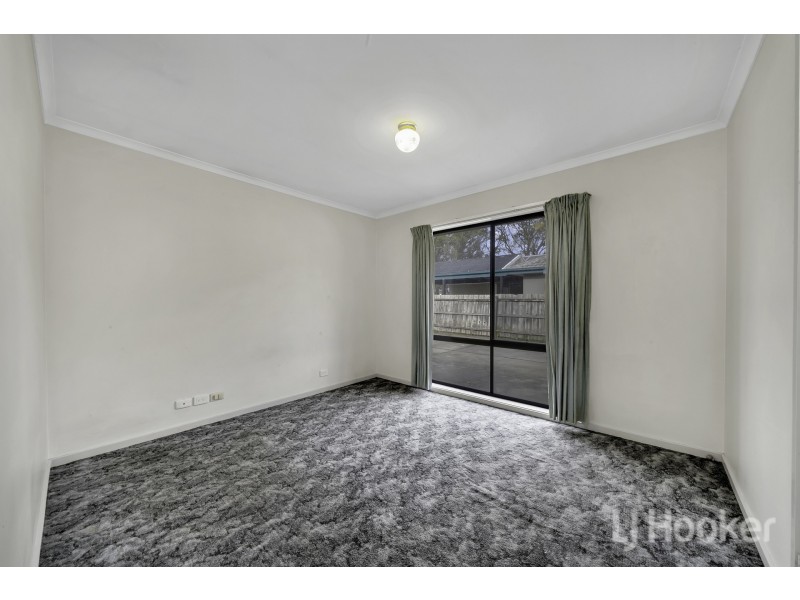 14 Branton Drive, Hampton Park VIC 3976