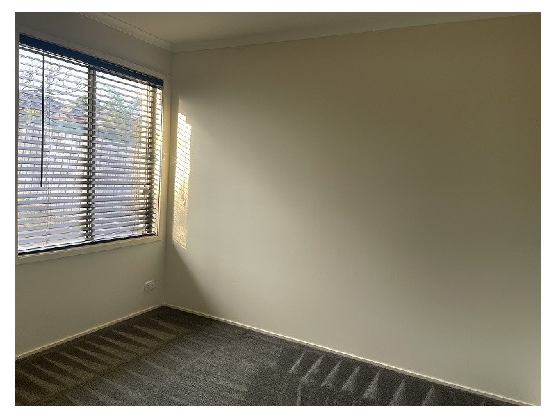 3 Woodside Close, Hampton Park VIC 3976