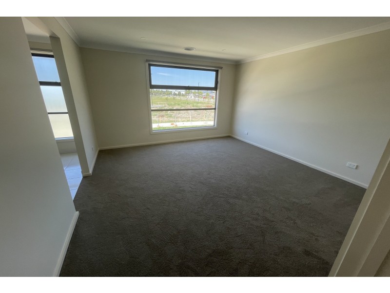 Lot 380, 5 Haflinger Avenue, Cranbourne East VIC 3977