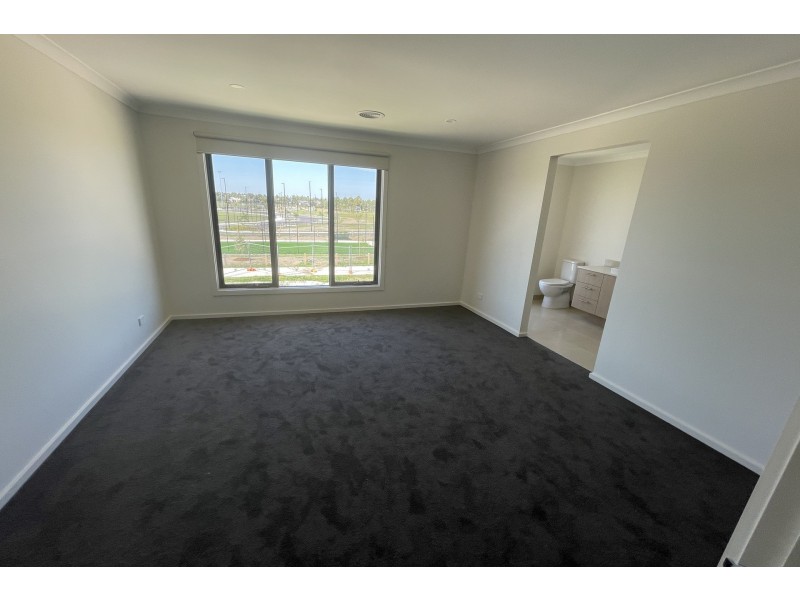 Lot 380, 5 Haflinger Avenue, Cranbourne East VIC 3977