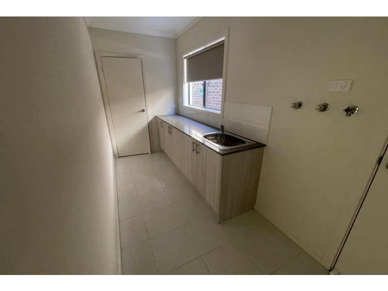 Lot 380, 5 Haflinger Avenue, Cranbourne East VIC 3977