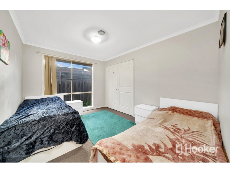 12 Shaftsbury Avenue, Berwick VIC 3806