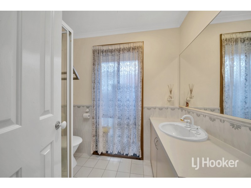 74 Carrum Woods Drive, Carrum Downs VIC 3201