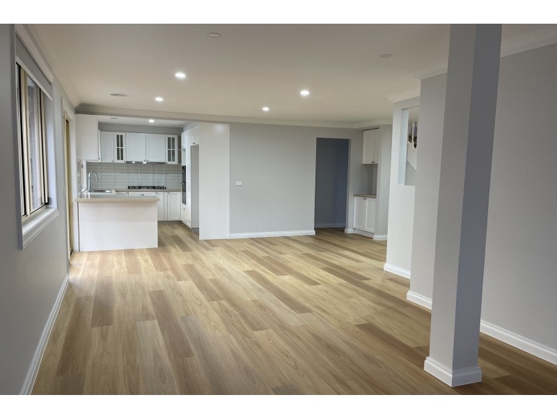 19 Beckington Crescent, Hampton Park VIC 3976