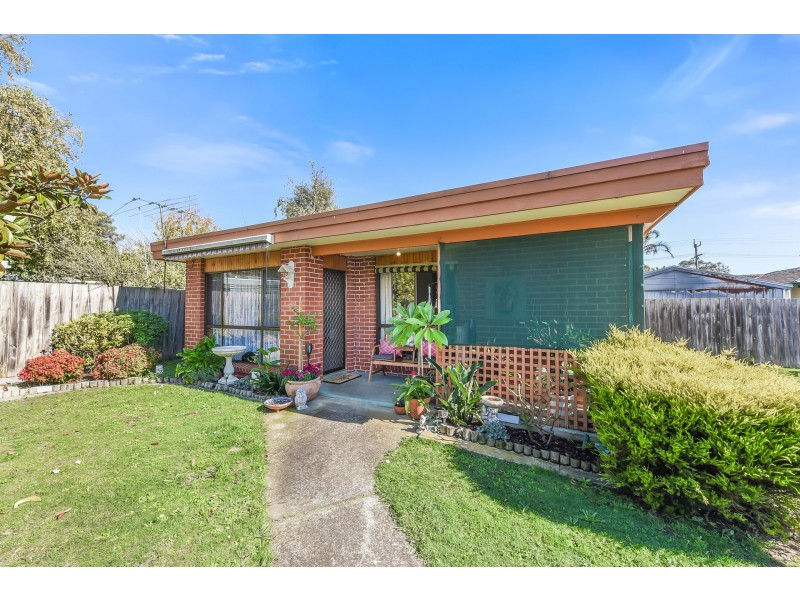 21 Green Valley Crescent, Hampton Park VIC 3976