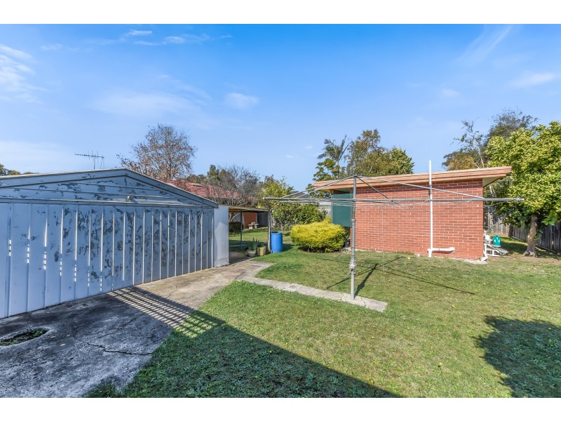 21 Green Valley Crescent, Hampton Park VIC 3976