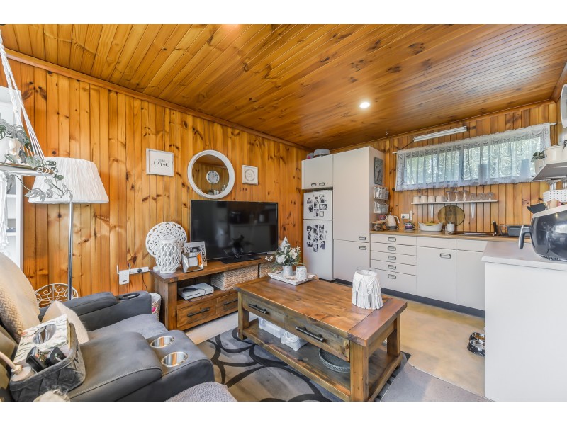 21 Green Valley Crescent, Hampton Park VIC 3976
