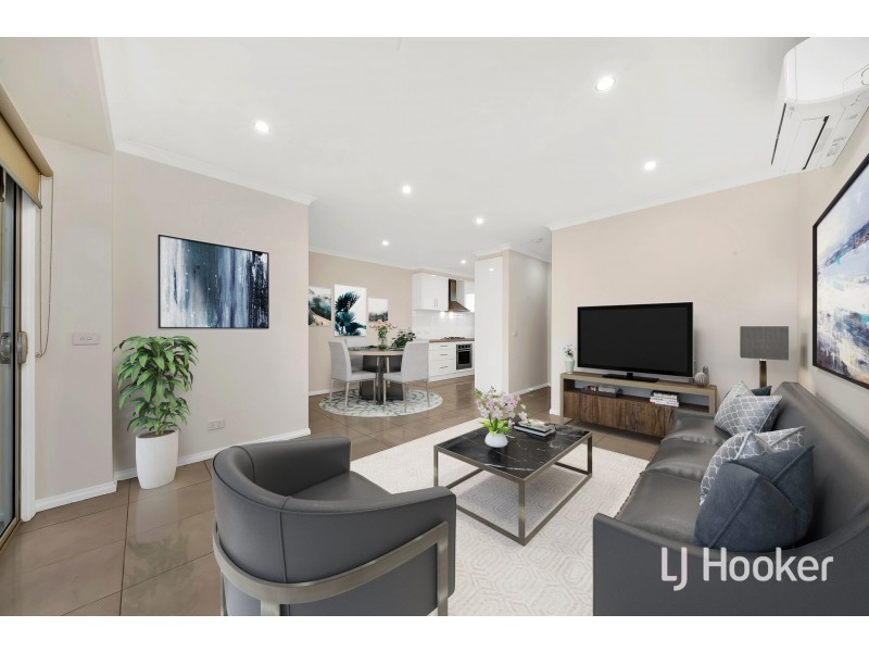 1 Gleneadie Close, Hampton Park VIC 3976