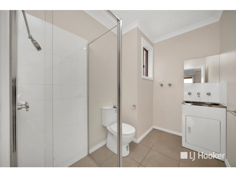 1 Gleneadie Close, Hampton Park VIC 3976