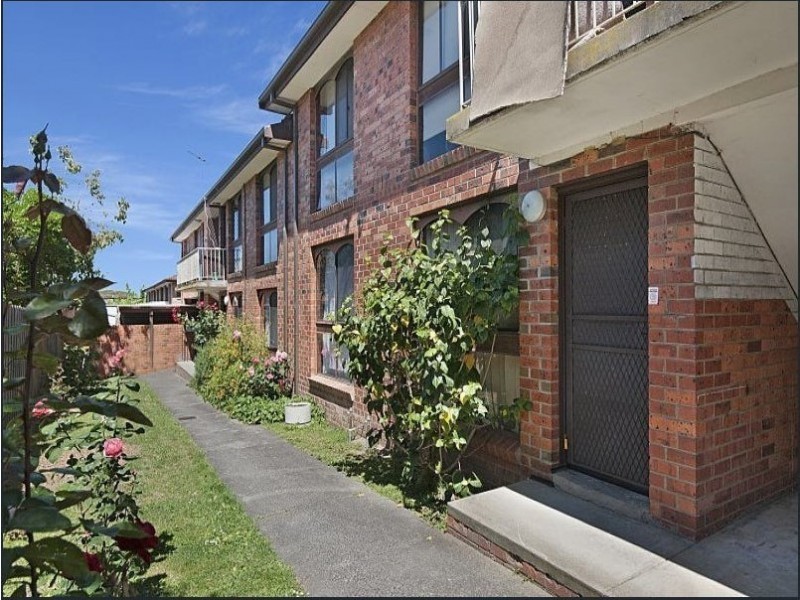 4/15 Close Avenue, Dandenong VIC 3175