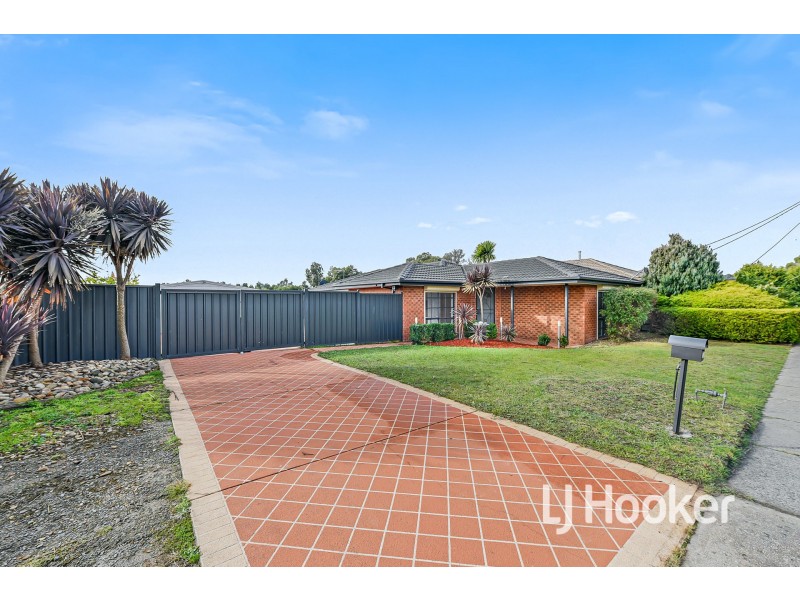 83 Coral Drive, Hampton Park VIC 3976