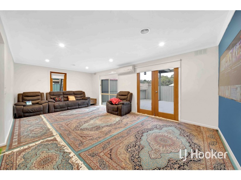 9 Trawalla Court, Hampton Park VIC 3976