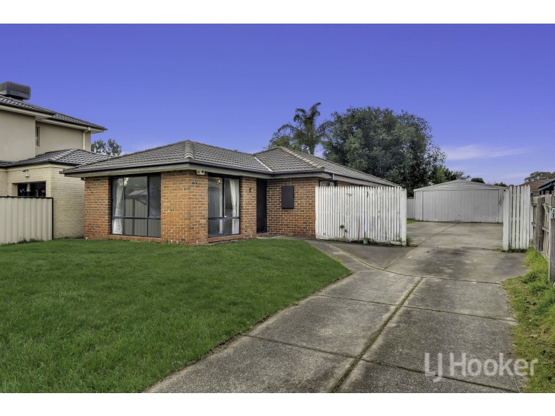 14 Branton Drive, Hampton Park VIC 3976