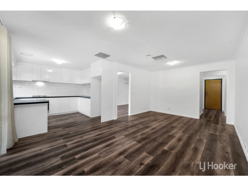 53 Pound Road, Hampton Park VIC 3976