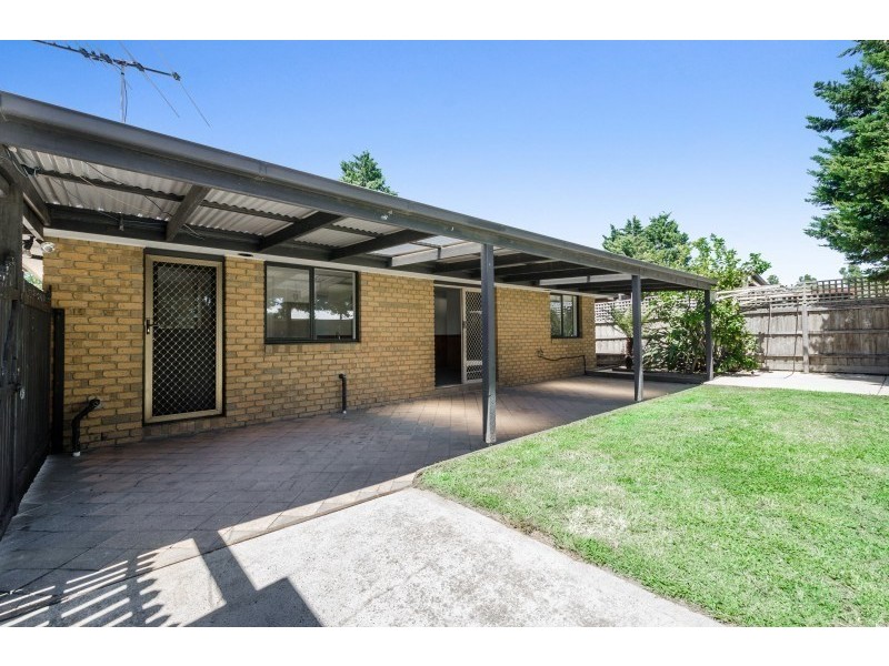 7 Rowland Close, Hampton Park VIC 3976
