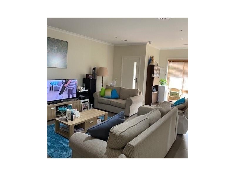 8/12 Stellato Place, Hampton Park VIC 3976