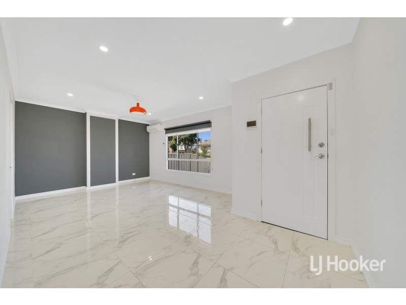 35 Tristania Street, Doveton VIC 3177