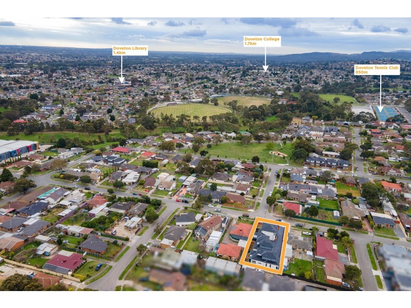 2/12 McLennan Street, Eumemmerring VIC 3177