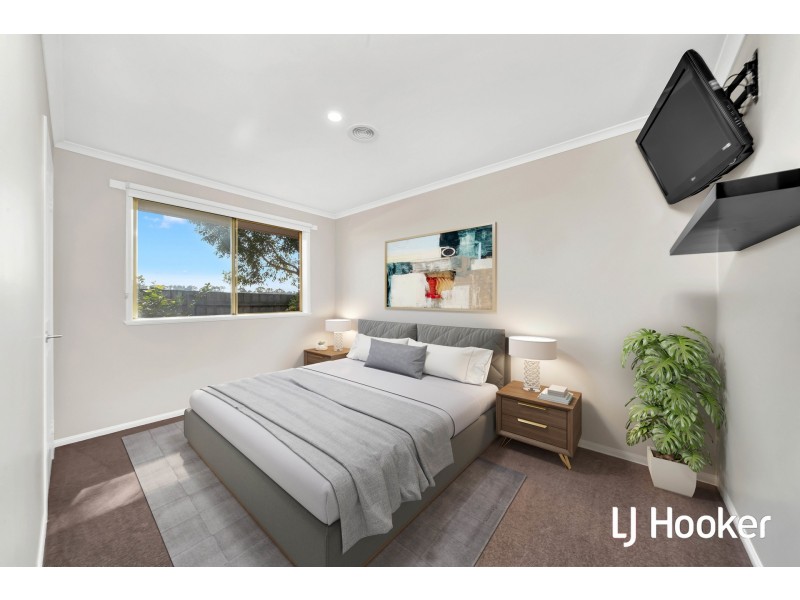 7 Waltham Mews, Cranbourne East VIC 3977