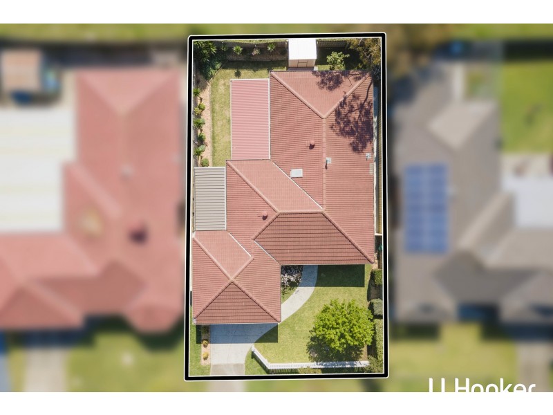 7 Waltham Mews, Cranbourne East VIC 3977