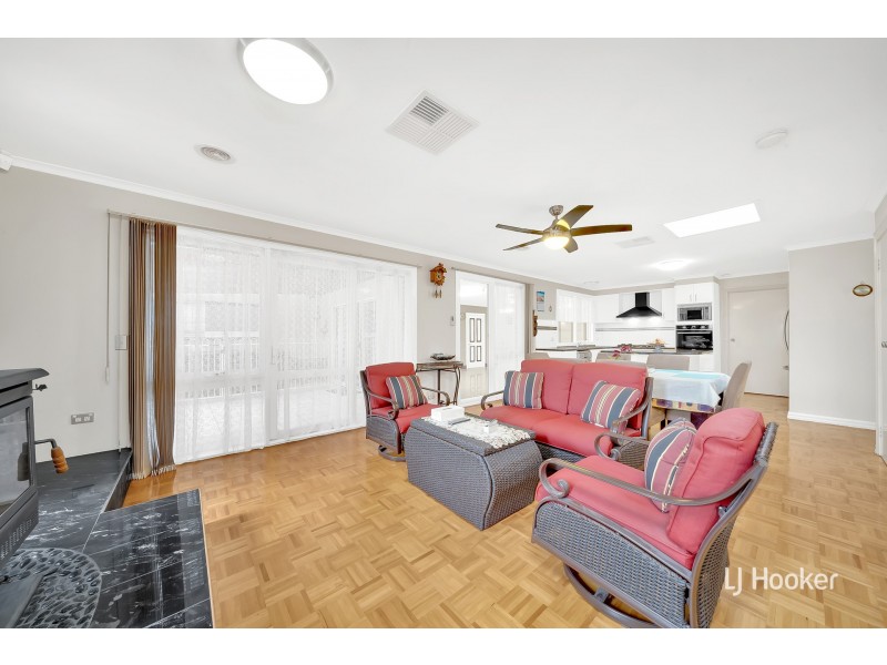 20 Eva Court, Hallam VIC 3803