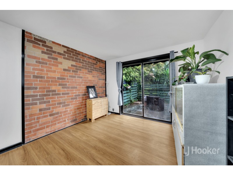12/22 Somerville Road, Hampton Park VIC 3976