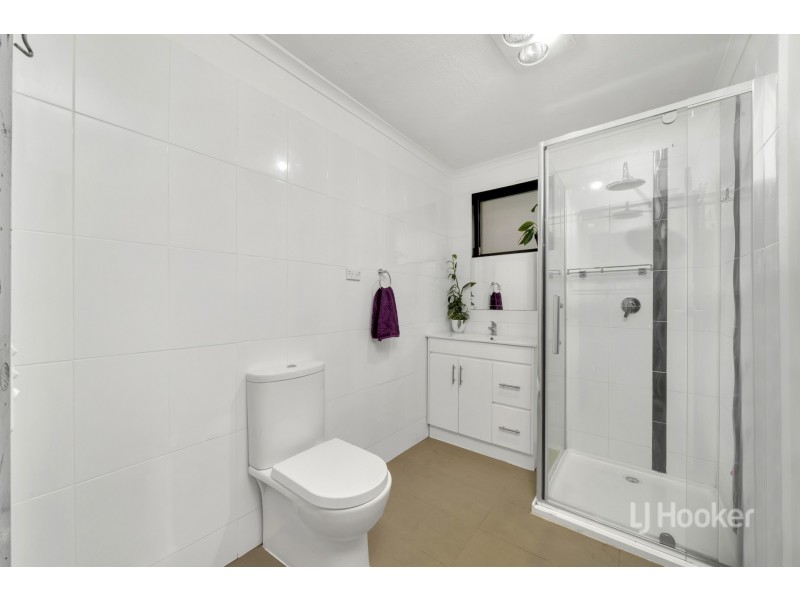 12/22 Somerville Road, Hampton Park VIC 3976