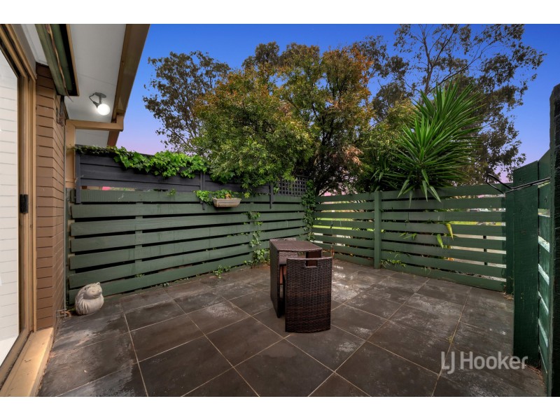 12/22 Somerville Road, Hampton Park VIC 3976