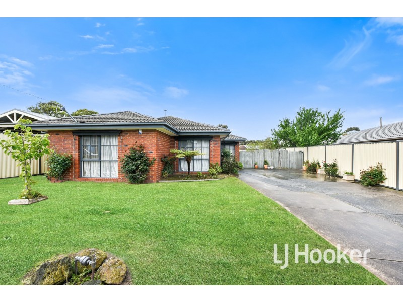 89 Strong Drive, Hampton Park VIC 3976