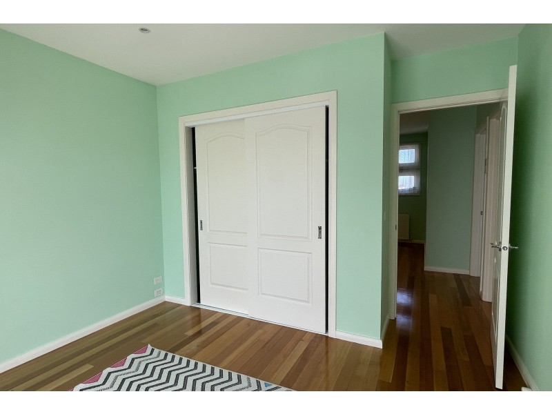 2/36 Roberts Street, Glen Waverley VIC 3150
