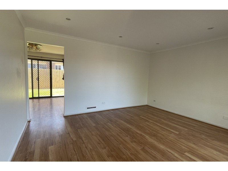 12 The Glade, Hampton Park VIC 3976