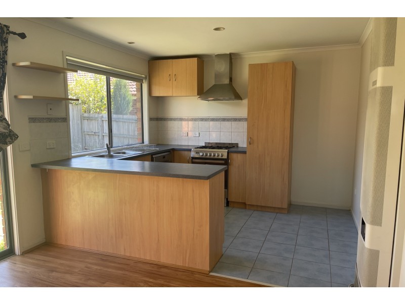 12 The Glade, Hampton Park VIC 3976