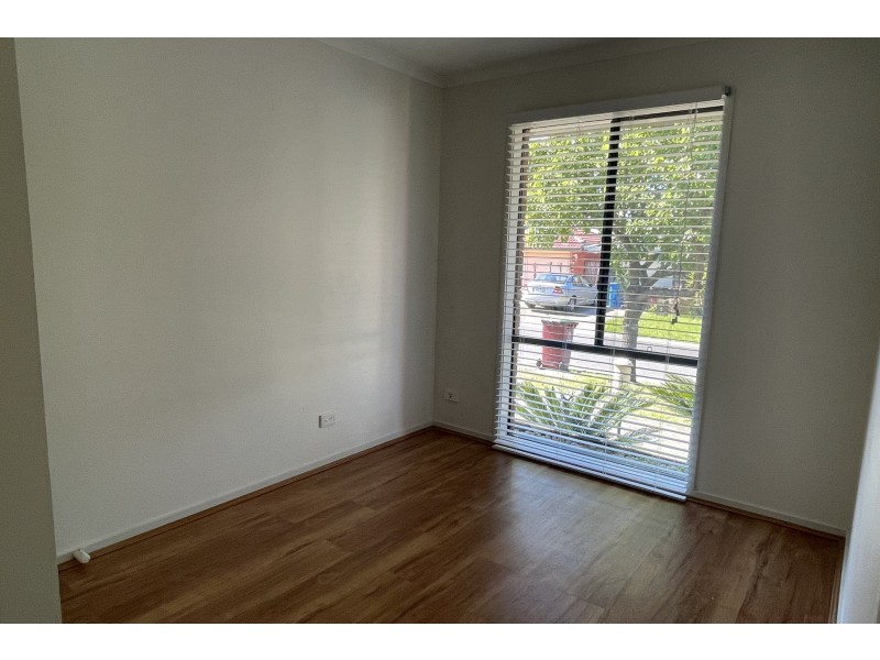 12 The Glade, Hampton Park VIC 3976