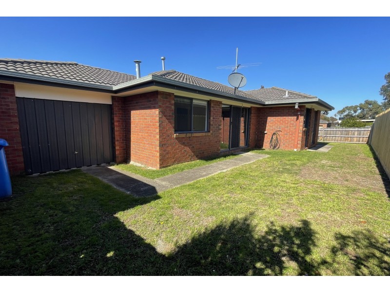 12 The Glade, Hampton Park VIC 3976