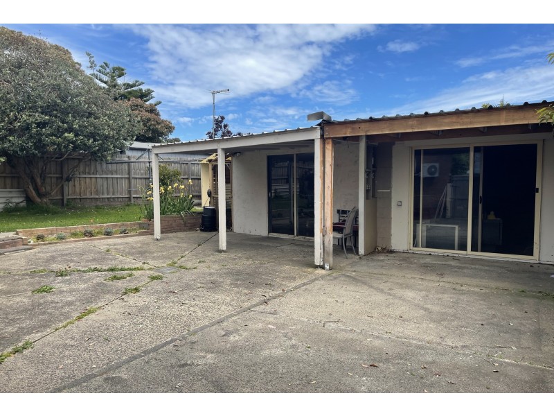 1 View Street, Hampton Park VIC 3976