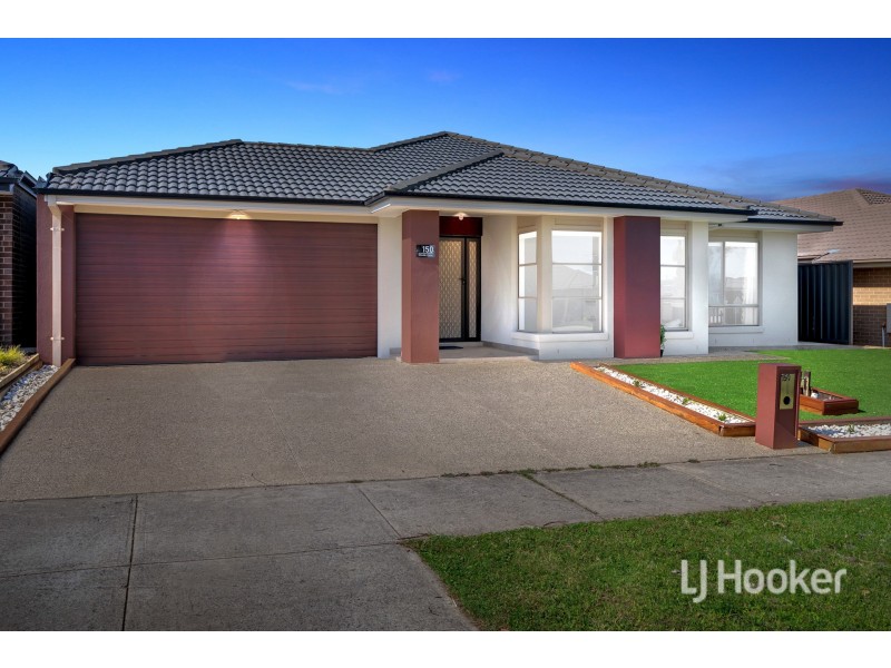 150 Elmslie Drive, Cranbourne East VIC 3977