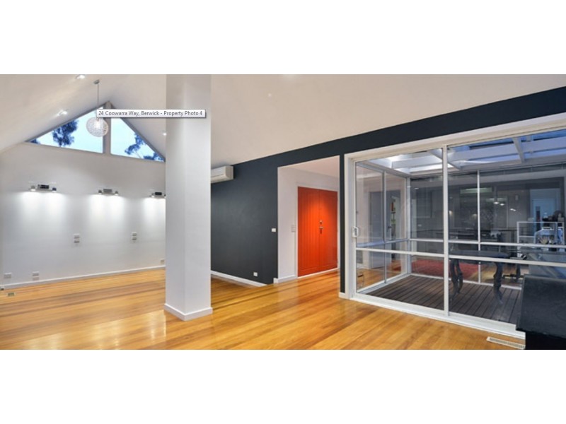 24 Coowarra Way, Berwick VIC 3806