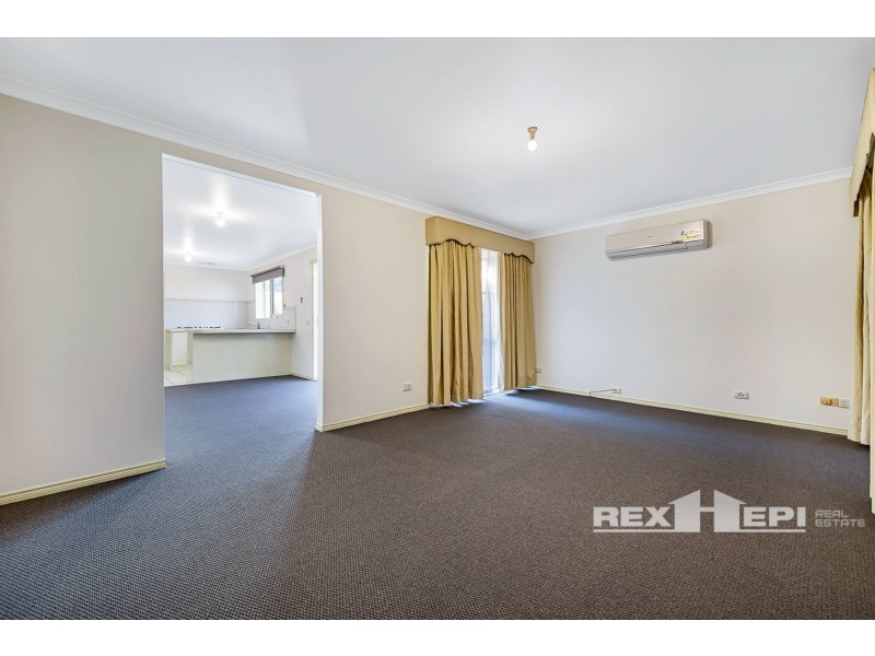 5 Yasmin Court, Hampton Park VIC 3976