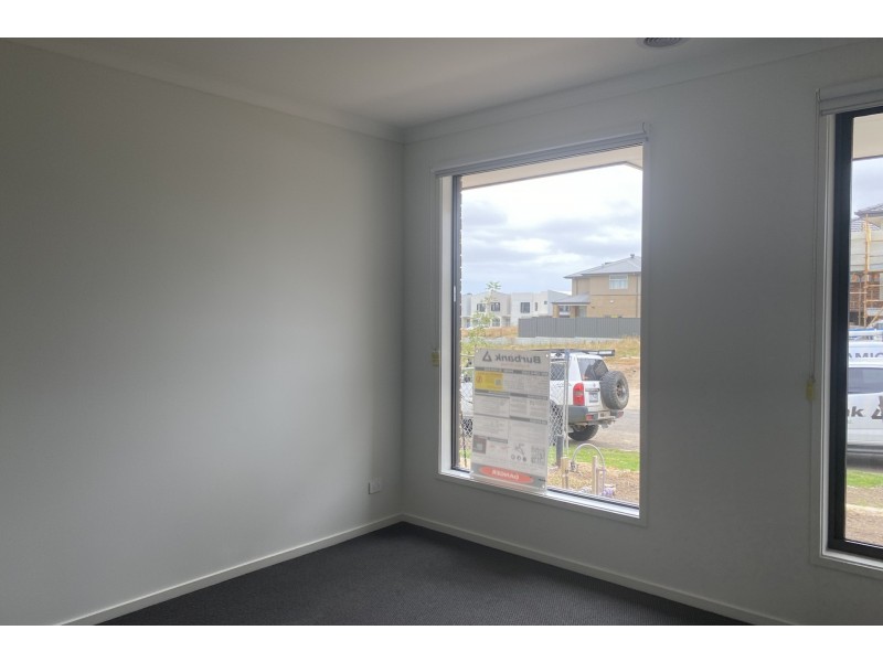 17 Excalibur Street, Berwick VIC 3806