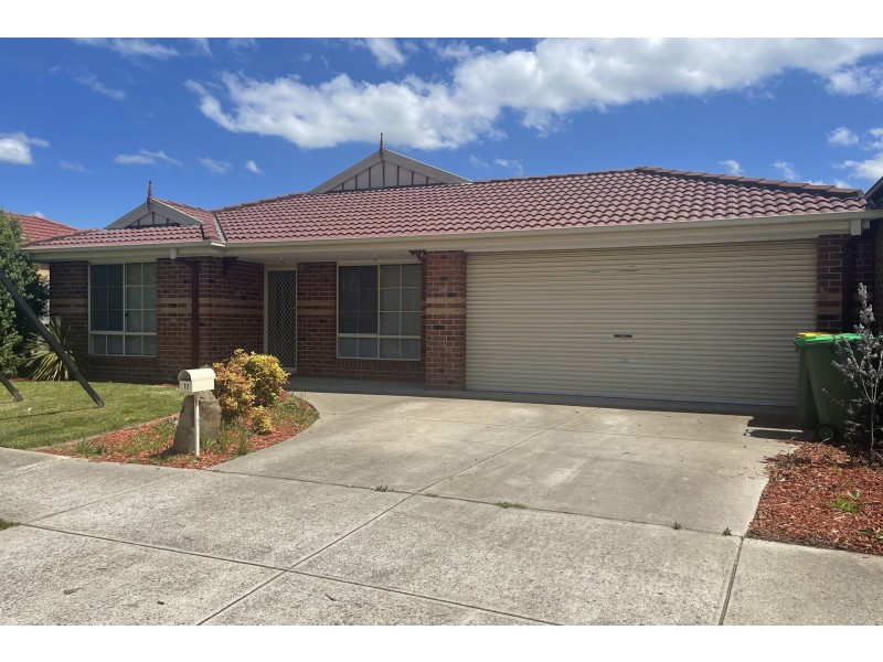 12 Webster Way, Pakenham VIC 3810