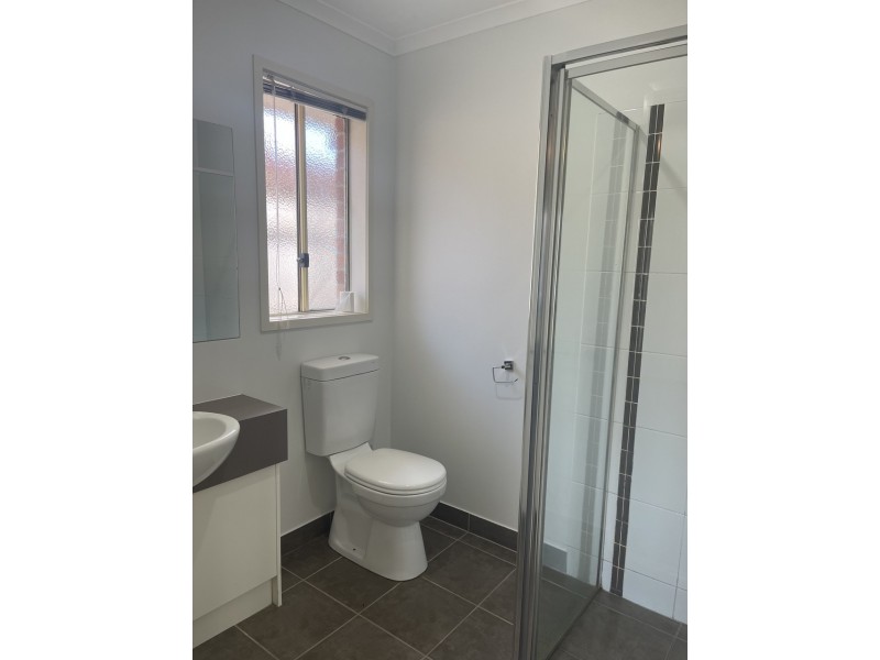 12 Webster Way, Pakenham VIC 3810