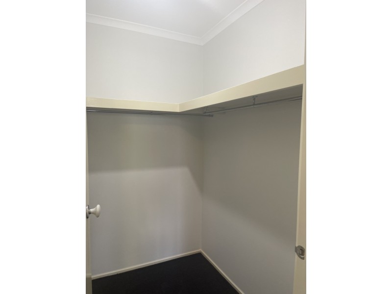 12 Webster Way, Pakenham VIC 3810