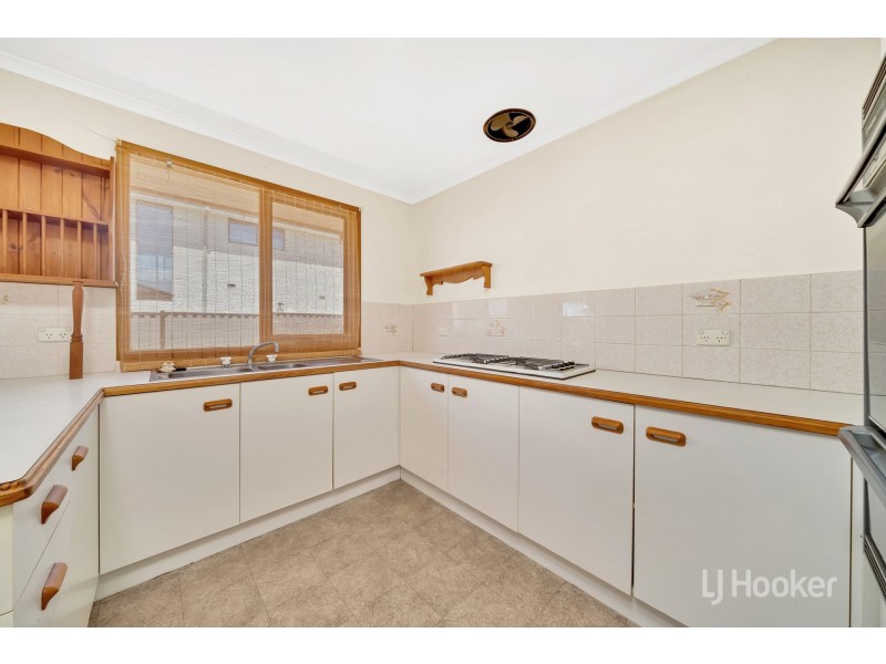 70 Coral Drive, Hampton Park VIC 3976