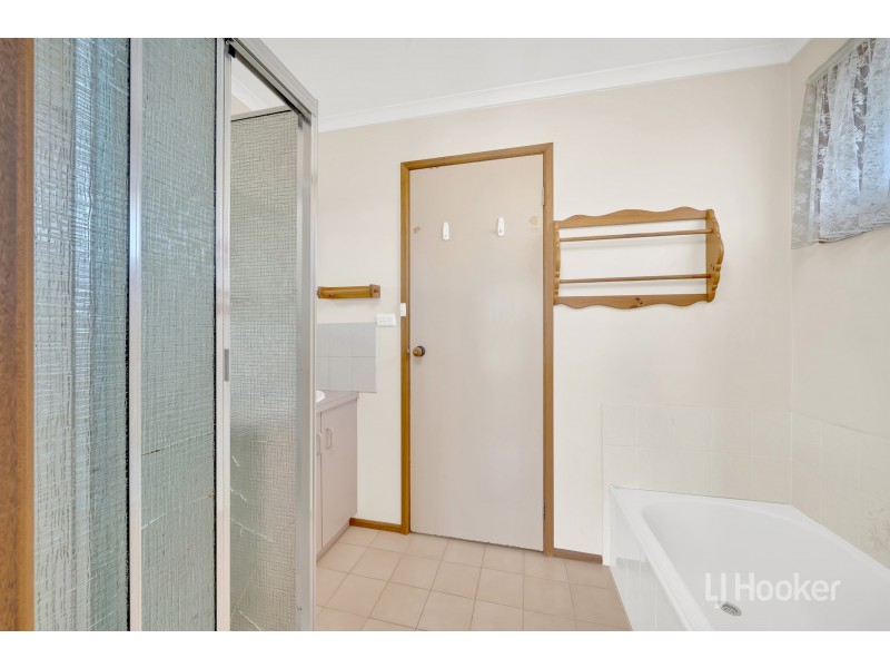 70 Coral Drive, Hampton Park VIC 3976